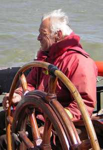 CEO as Skipper